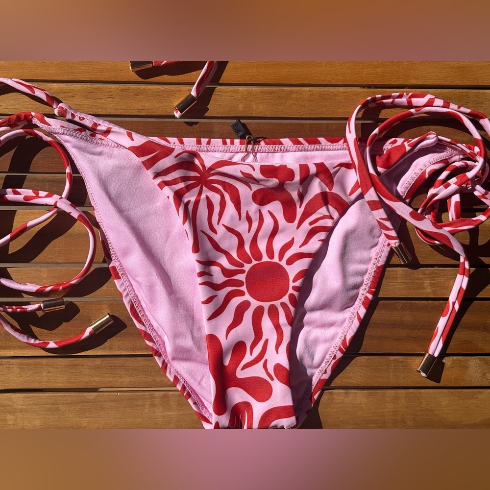 XS NWT Escape to Paradise Pink & Red Barbie pop Hawaiian Sunset Triangle Bikini - Picture 4 of 6